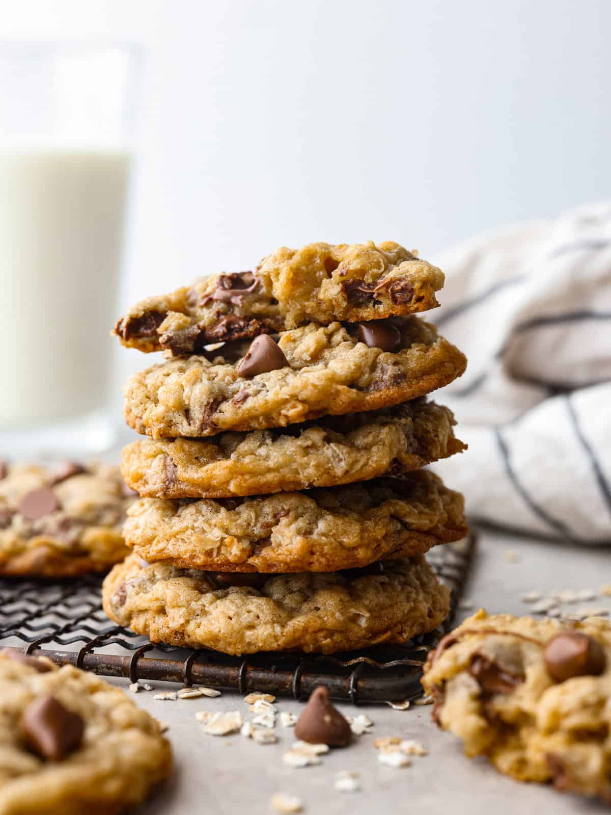 Oatmeal Chocolate Chip Cookies