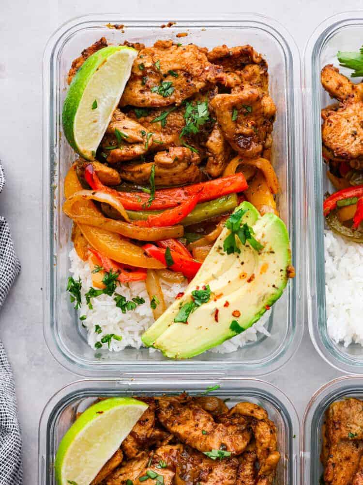 Chicken Fajita Meal Prep Bowls