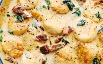 Amazing Creamy Tuscan Garlic Scallops