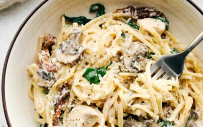 One-Pot Creamy Chicken Mushroom Florentine