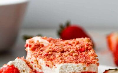 Strawberry Crunch Cake